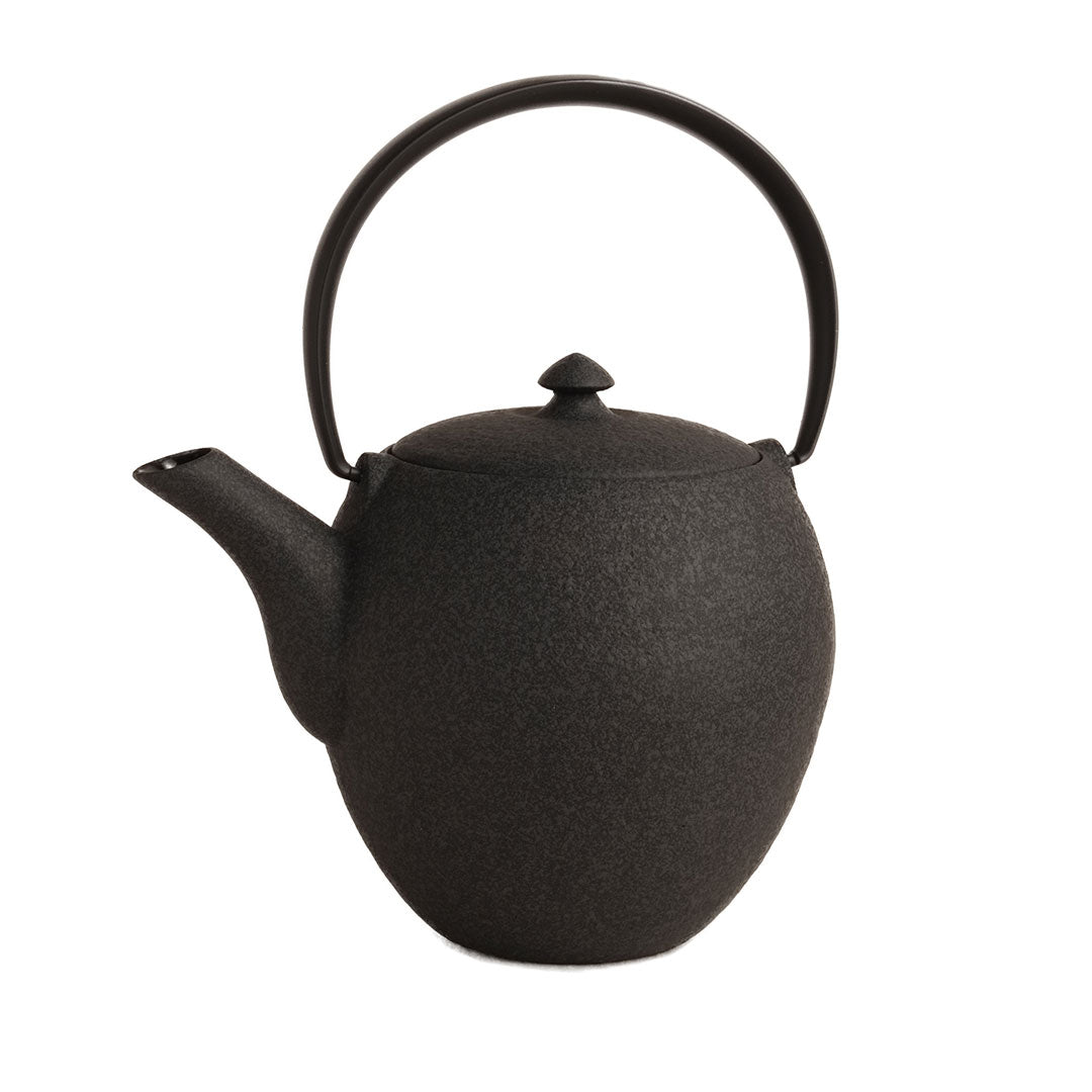 Wazuqu Mayu Small Cast-Iron Teapot - 350ml